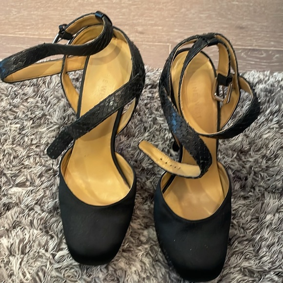 Nine Wear Black Heels - Picture 3 of 5